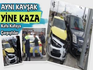 Kars'ta Trafik Kazası, Kavşakta Kafa Kafaya Çarpıştılar