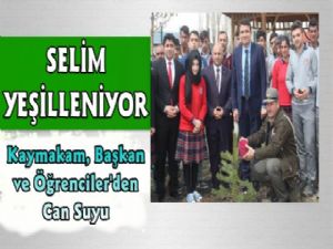 Selim'de Kaymakam, Belediye Başkanı Öğrencilerle Fidan Dikti