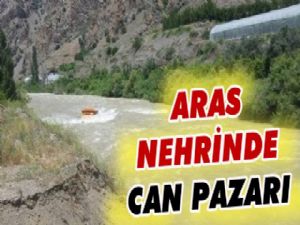 Kars'ta kamyon Aras Nehrine düştü