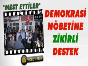 Kars'ta Demokrasi Nöbetine Zikirli Destek