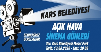 Kars Belediyesi'nden Ücretsiz Açık Hava Sinema Etkinliği