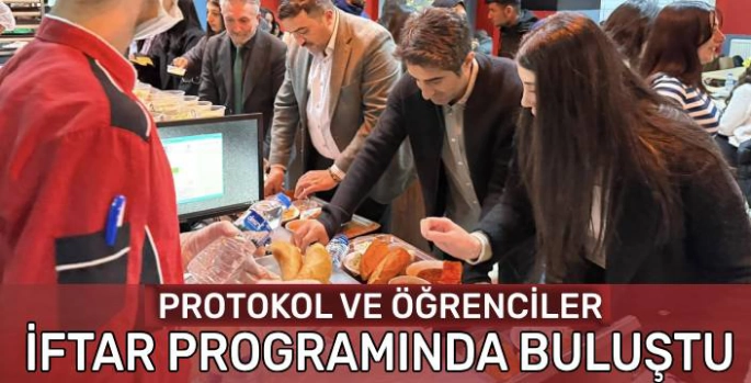 Sarıkamış'ta Protokol ve Öğrenciler İftarda Buluştu